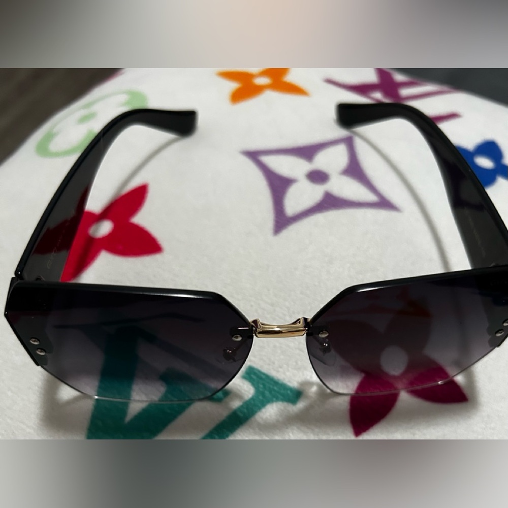 Black Sunglasses with Gold Accent